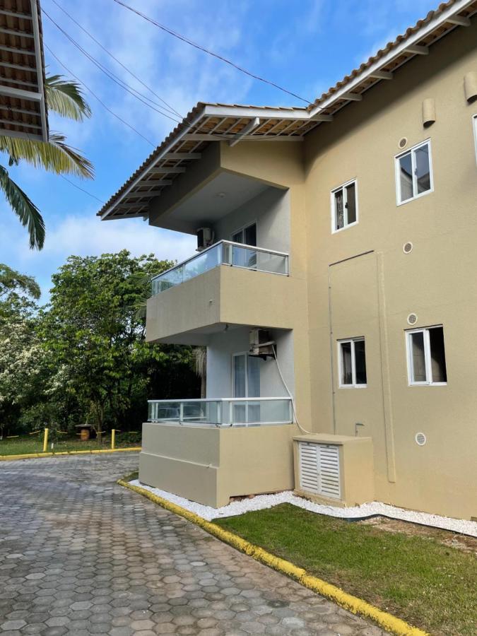 Apto Em Condominio No Centro De Bombinhas, Proximo Da Praia Exterior photo