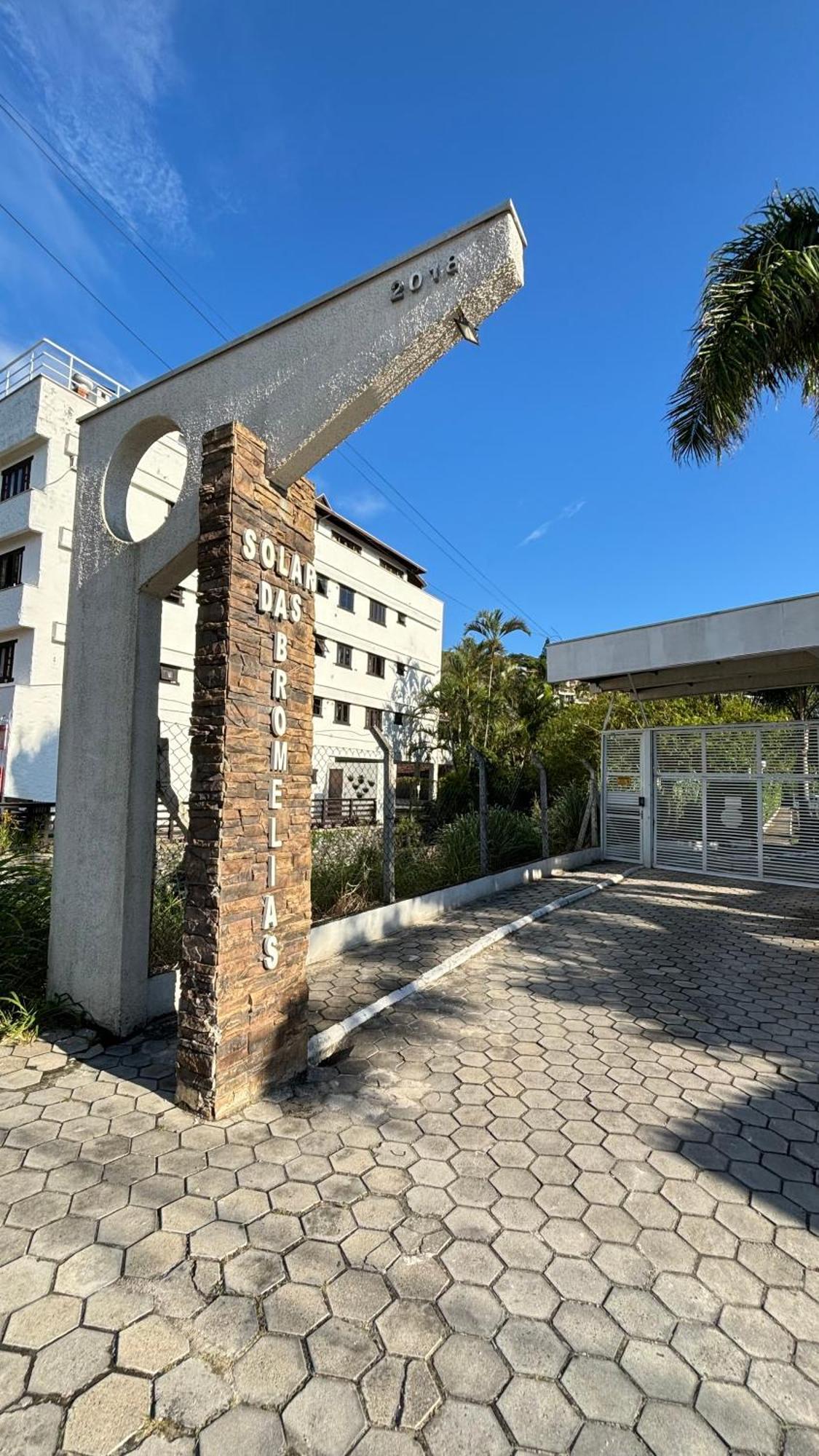 Apto Em Condominio No Centro De Bombinhas, Proximo Da Praia Exterior photo